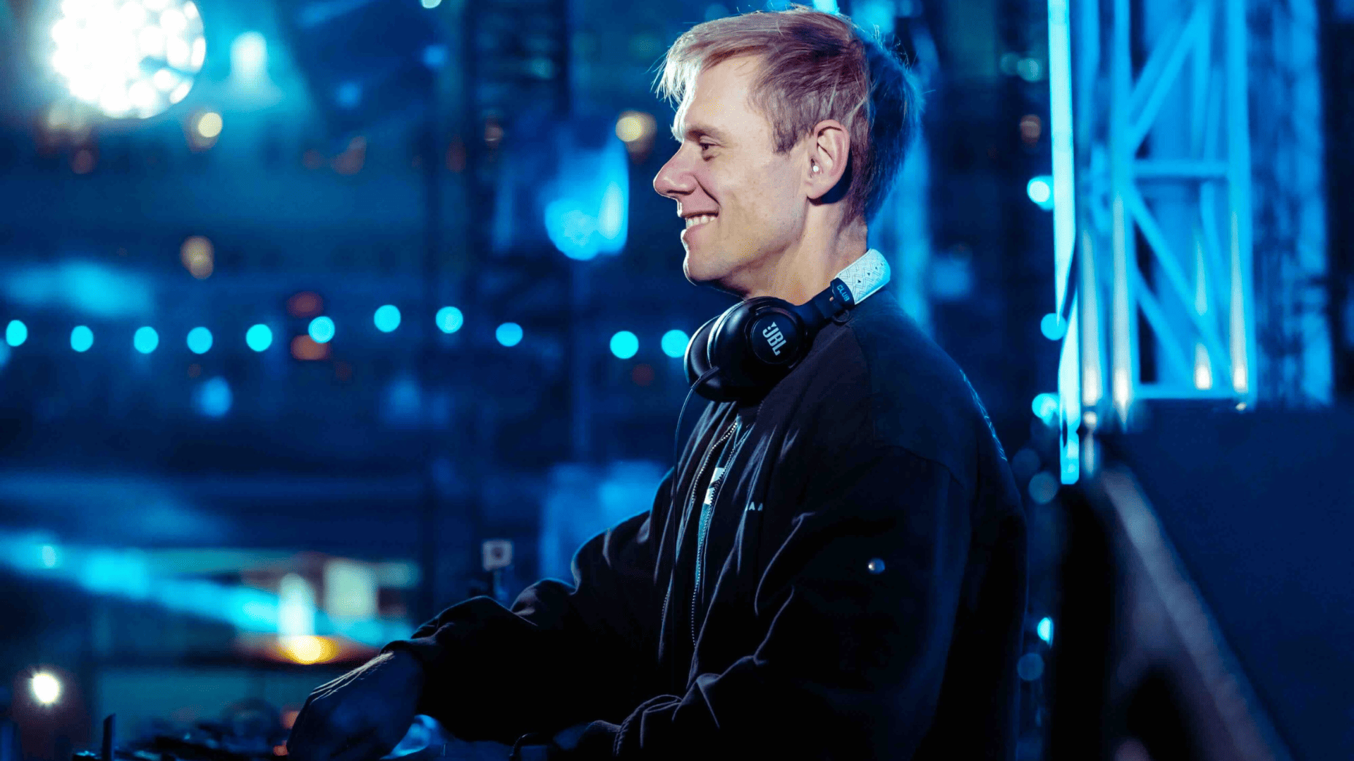 Armin van Buuren