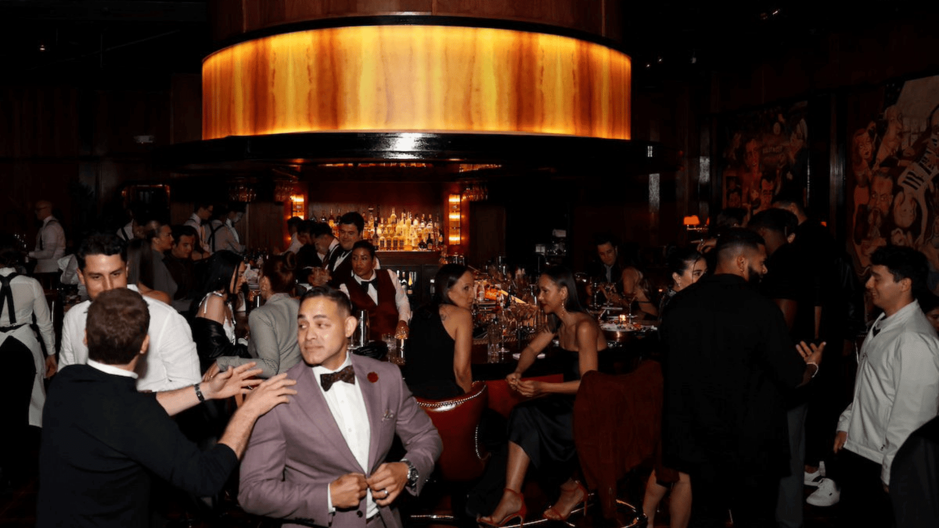 drakes hollywood inside vibe