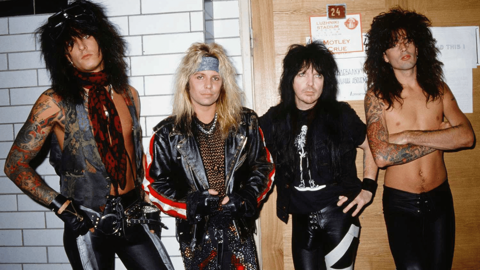 Mötley-Crüe