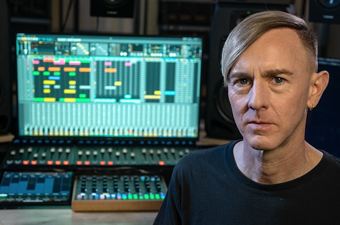 Bitwig-Artist_2205_Richie-Hawtin-Story-SD